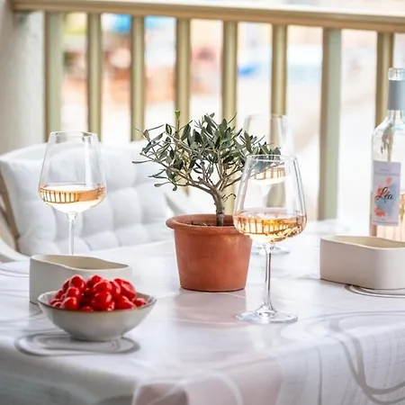 Apartman Le Coq Ligures - Garage - Air Conditioning - Wifi *